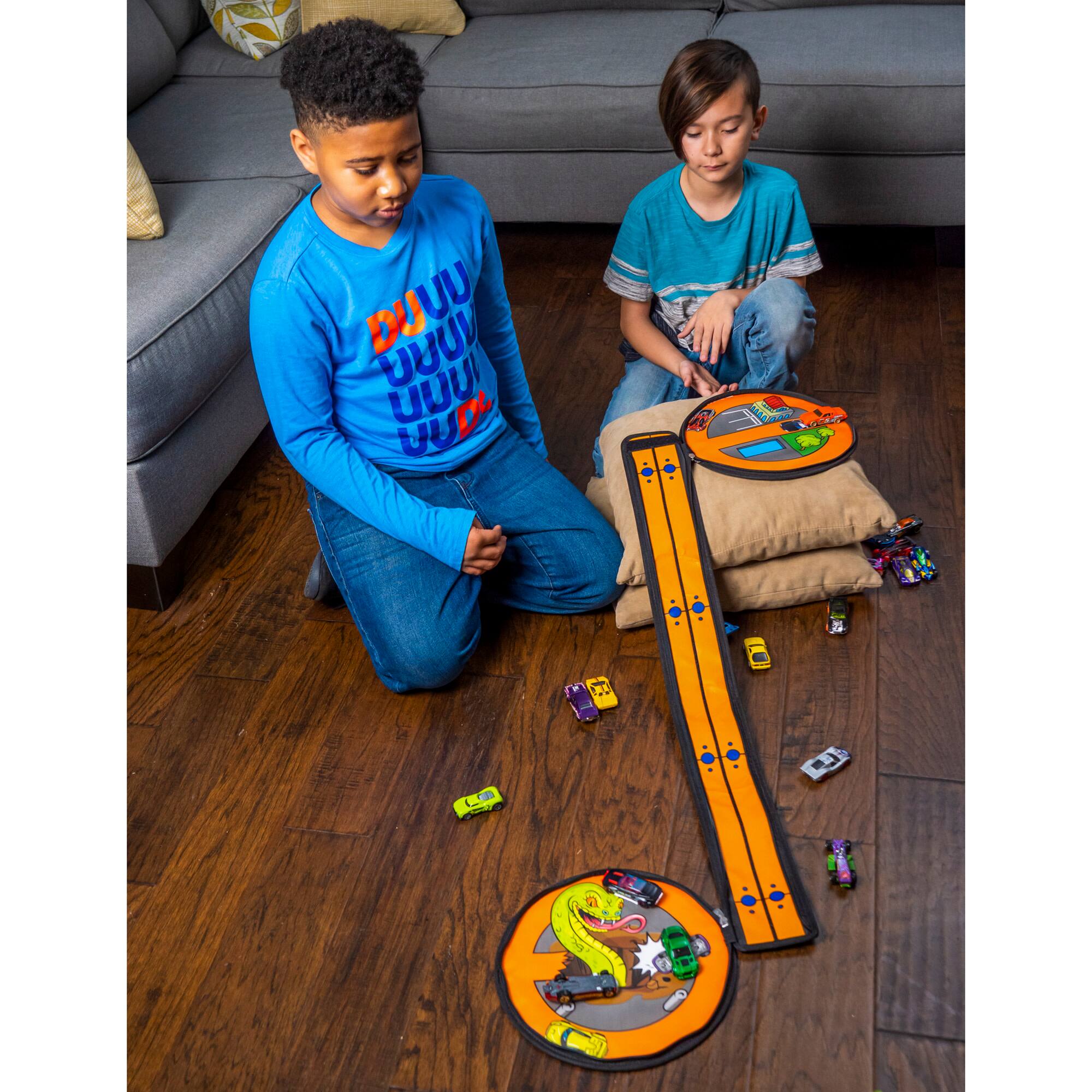 Tara Toy ZipBin Hot Wheels Wheelie Track Pack & Racetrack Mat